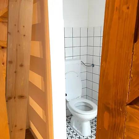 בית הארחה Montana